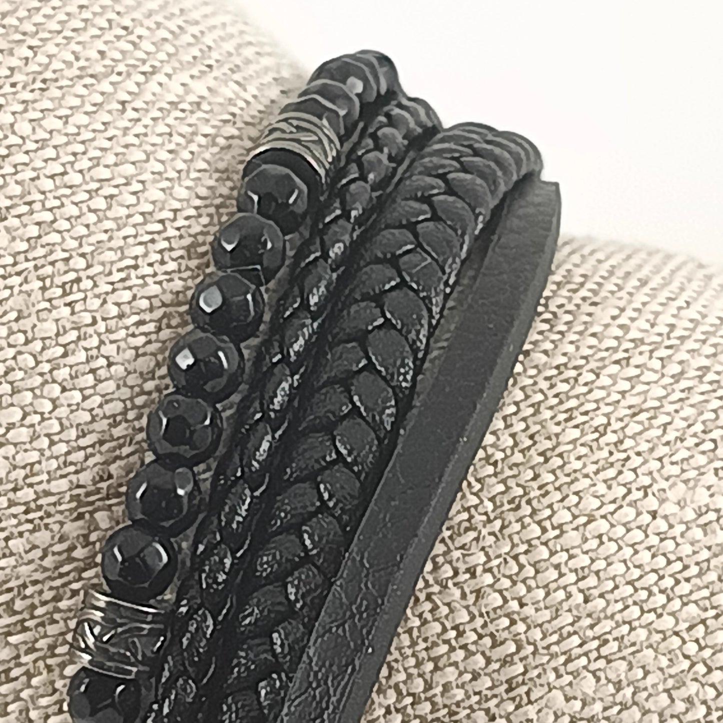 Mehrreihiges Armband „Black Horizon“