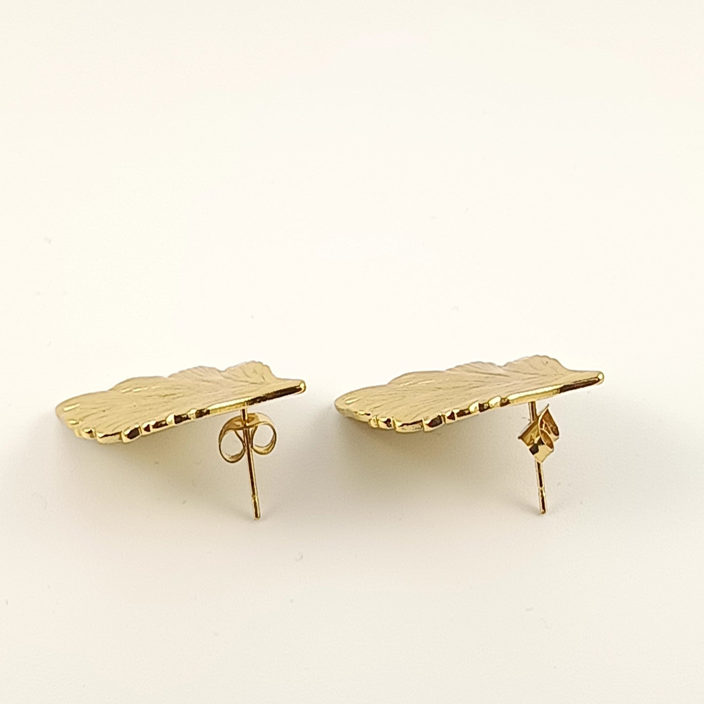 "Tender Leaf" earrings